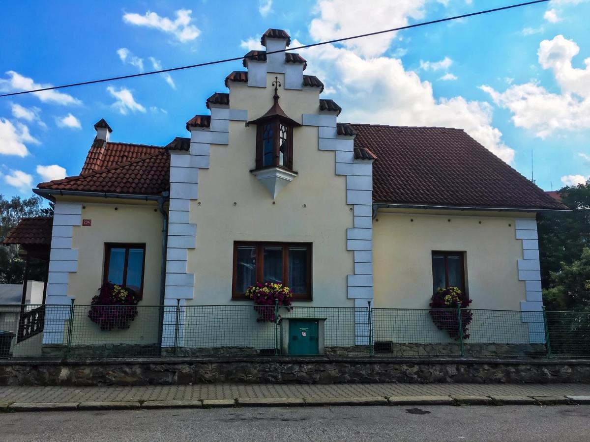Apartman V Zahradni Prachatice Exterior foto